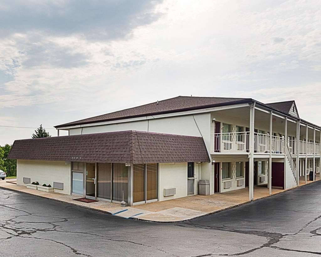 Lodge Econo Lynchburg